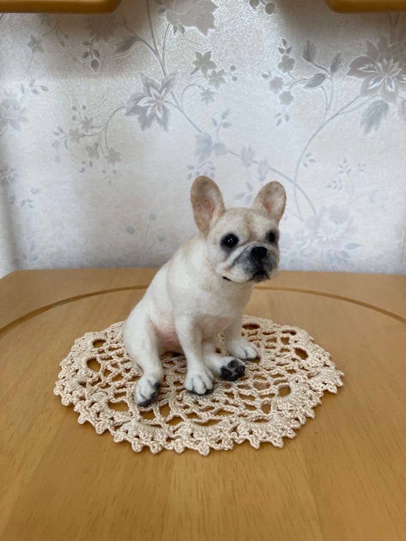 羊毛フェルト　ハンドメイド　フレンチブルドッグ
