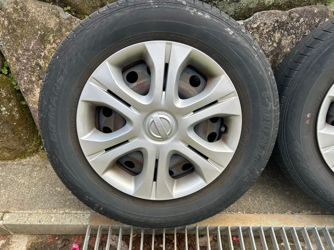 ※注意②も購入必須※ノートホイールつきノーマルタイヤ185/70R14①