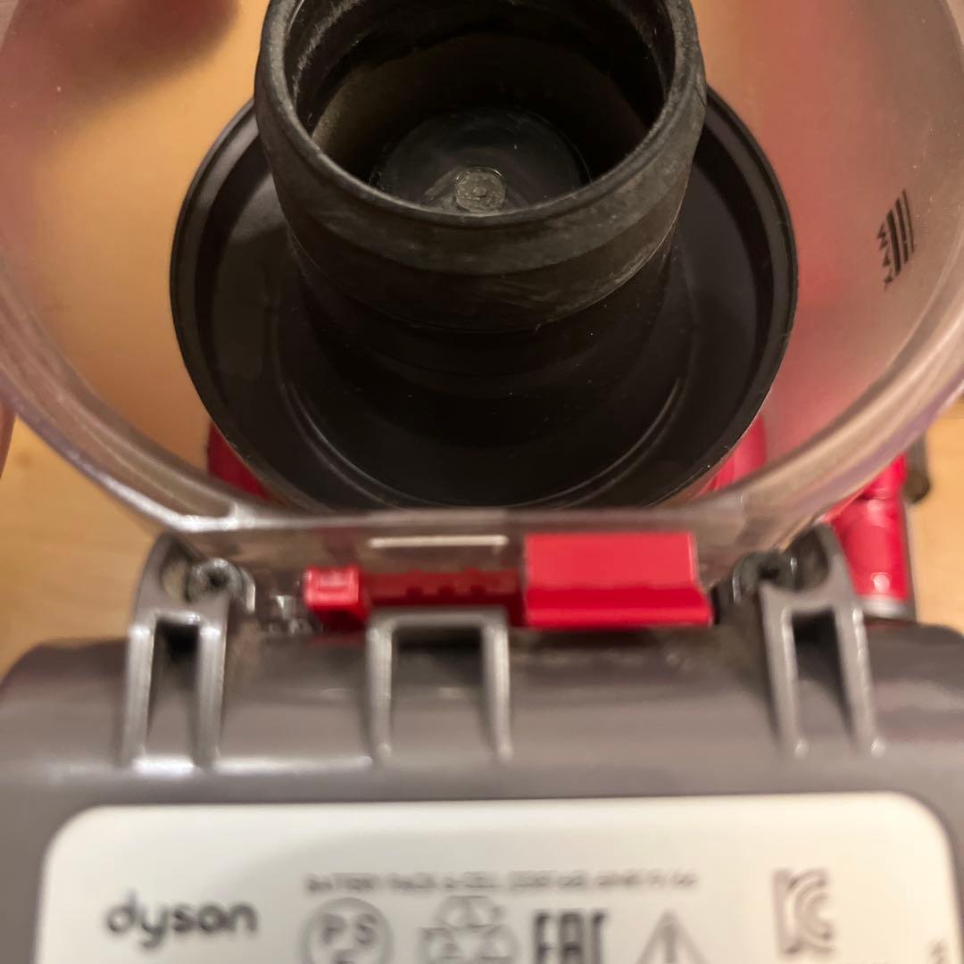 Dyson V8 Slim Fluffy 本体　「ジャンク品扱い」