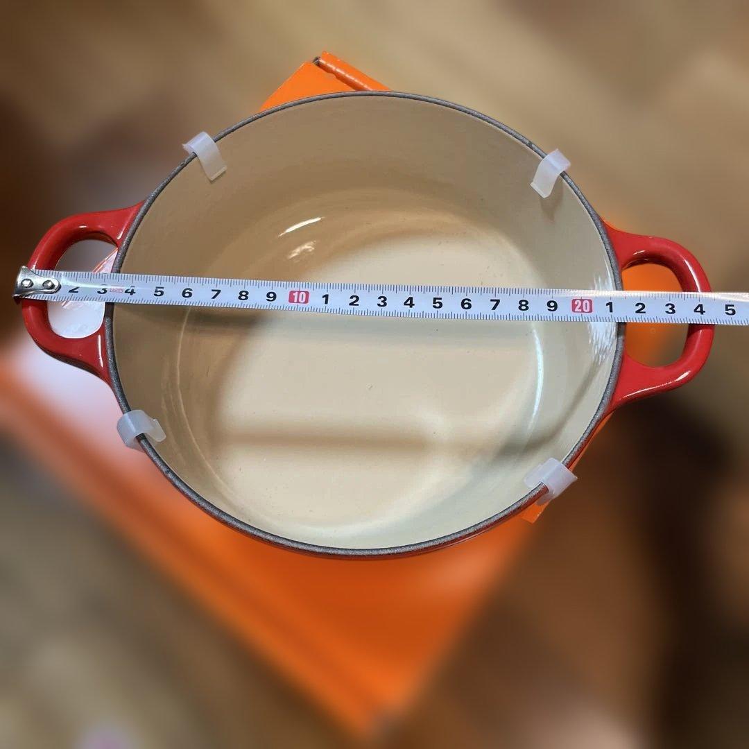 LE CREUSET 両手鍋 赤 約18cm
