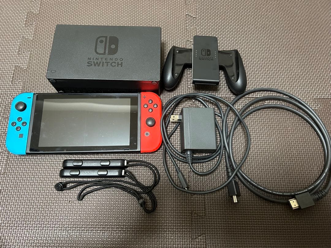 Nintendo Switch 本体 SDカード128GB、本体ハードケース付き