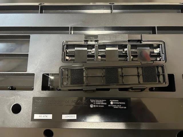 オ*い様 Roland GO:KEYS 赤 電子ピアノ 3回ほど使用しました。