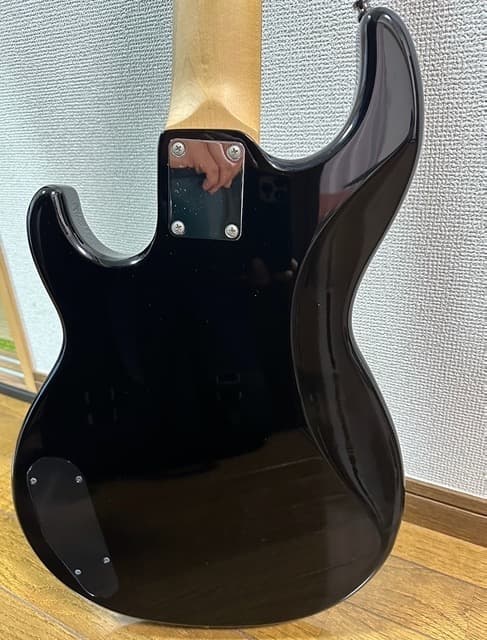 YAMAHA BB235 フレットレス（エポキシ加工）
