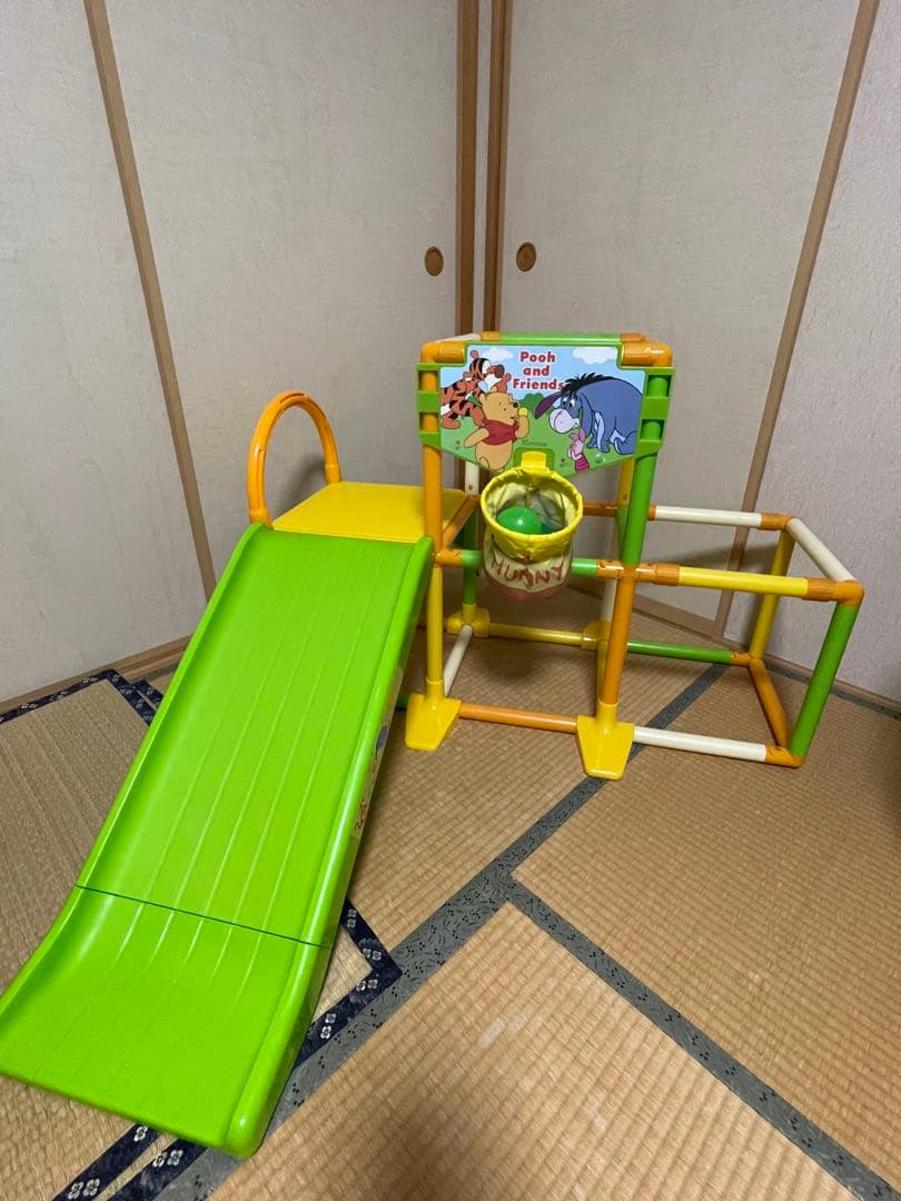 くまのプーさんハニーポット おりたたみジム　すべり台