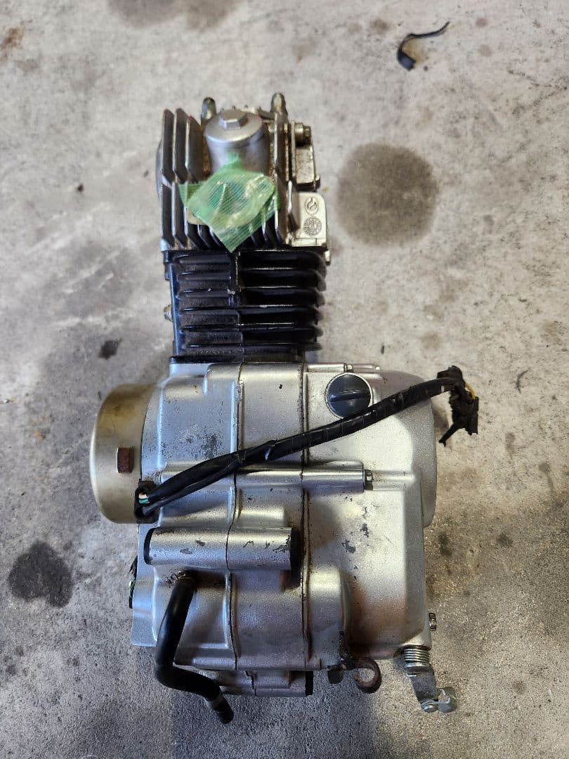 モンキー　エンジン　125cc　ジャンク