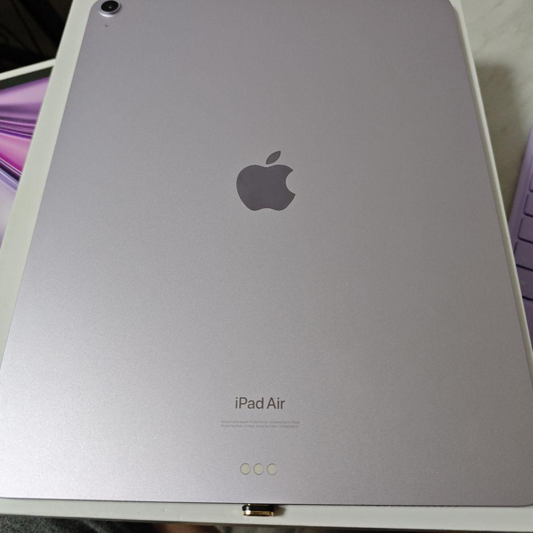 k*7様 iPad Air 13インチ(M2) 256GB キーボード　アップル