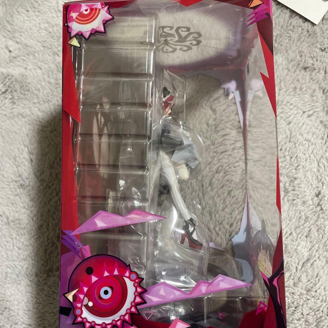 第五人格　祭司　フィギュア カード入り
