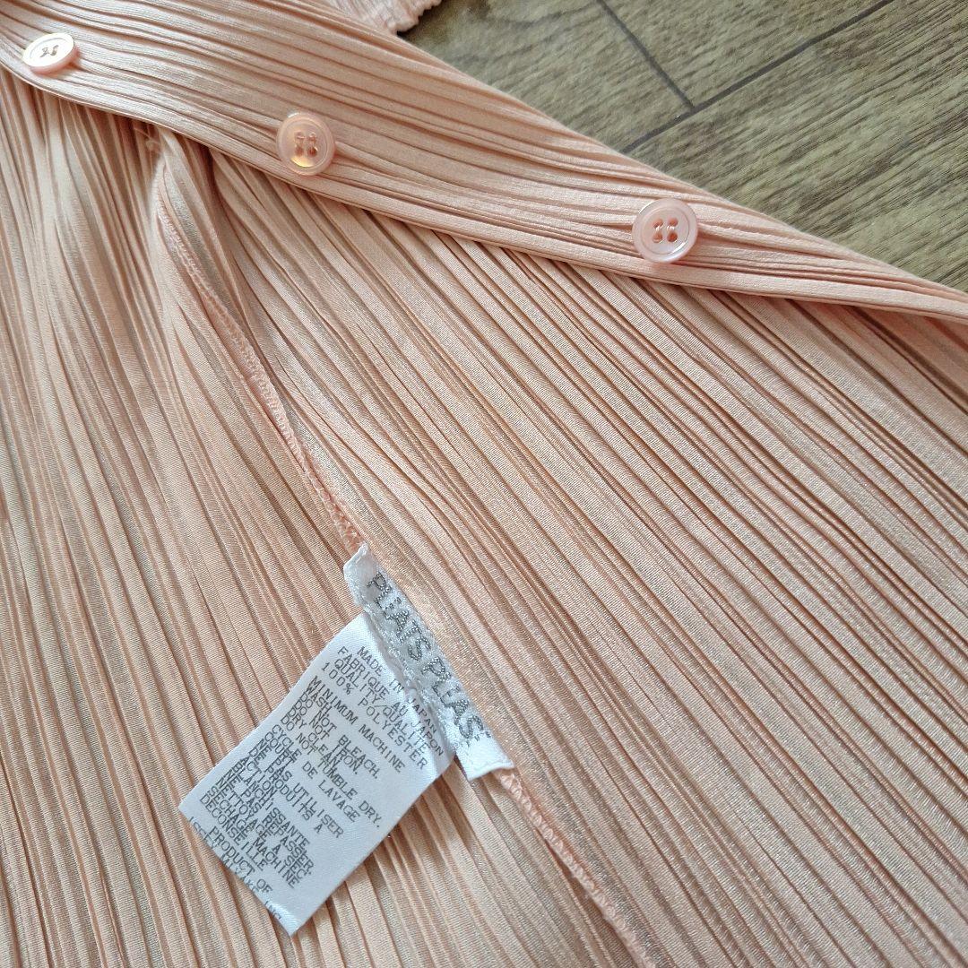 PLEATS PLEASE カットソーとボタン付きシャツ