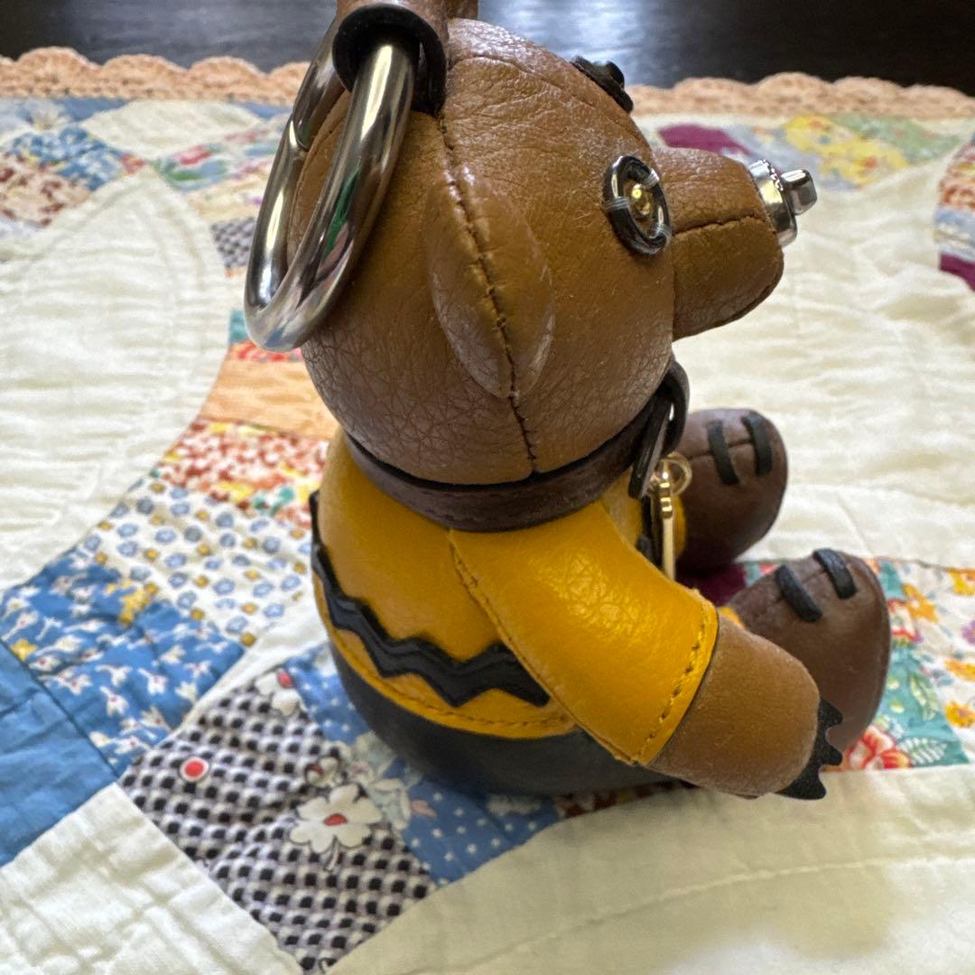 ロアメ　コーチクマのチャーム