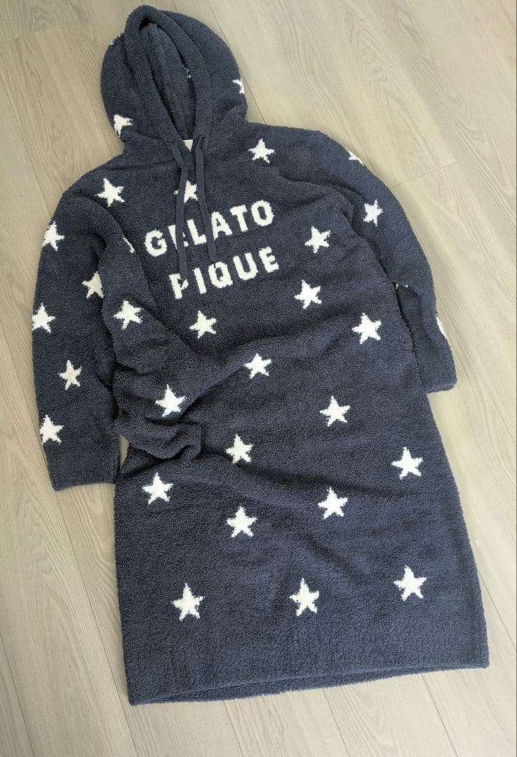 【新品・値札付き】gelato pique星柄フードワンピース