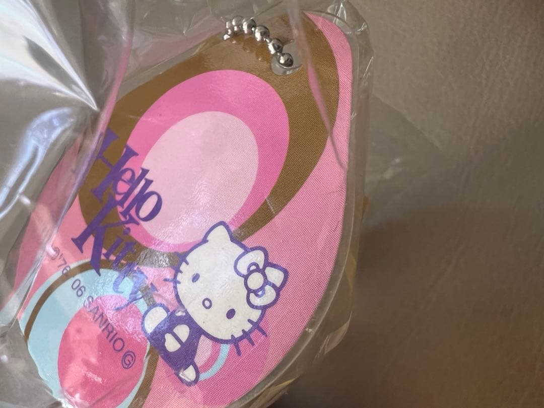 激レア【ご当地キティ】ハローキティ カップ入り ボールチェーン