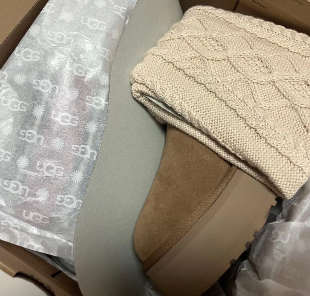 UGG Classic Sweater Letter ニットソックス ブーツ