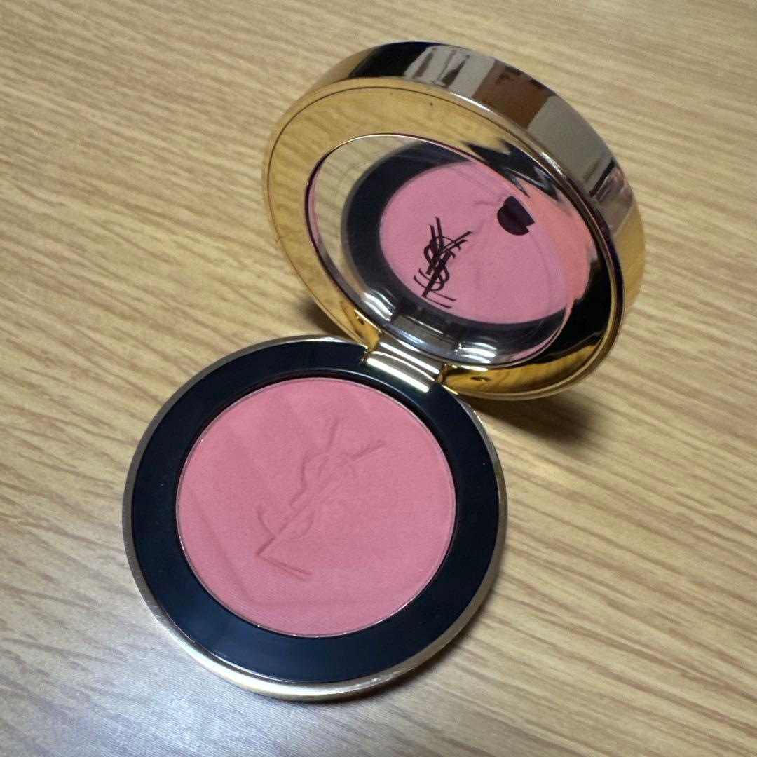 YSL メイクミーブラッシュパウダー　06