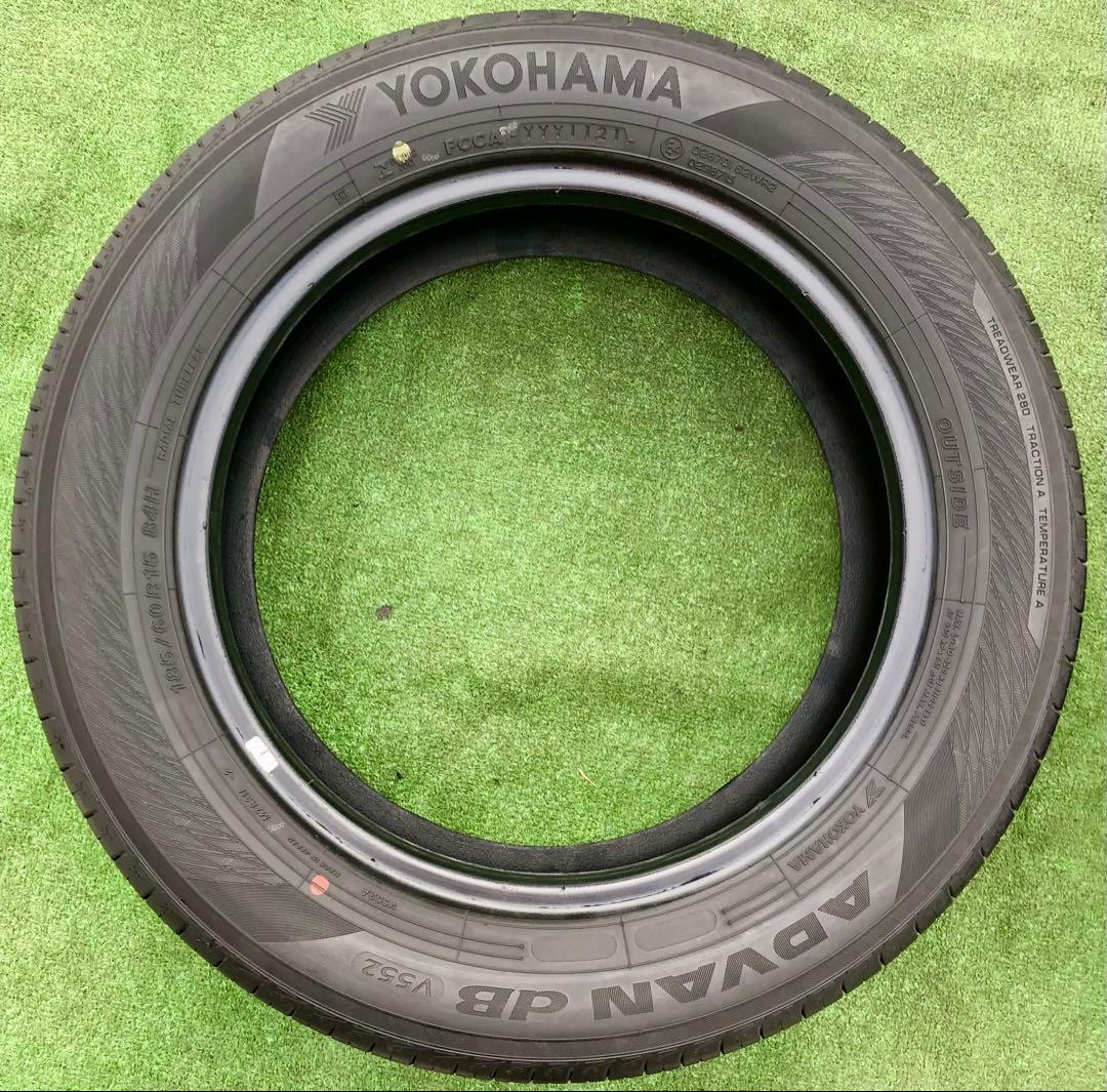 185/60 R15 YOKOHAMA ADVAN DB V552ラジアルタイヤ