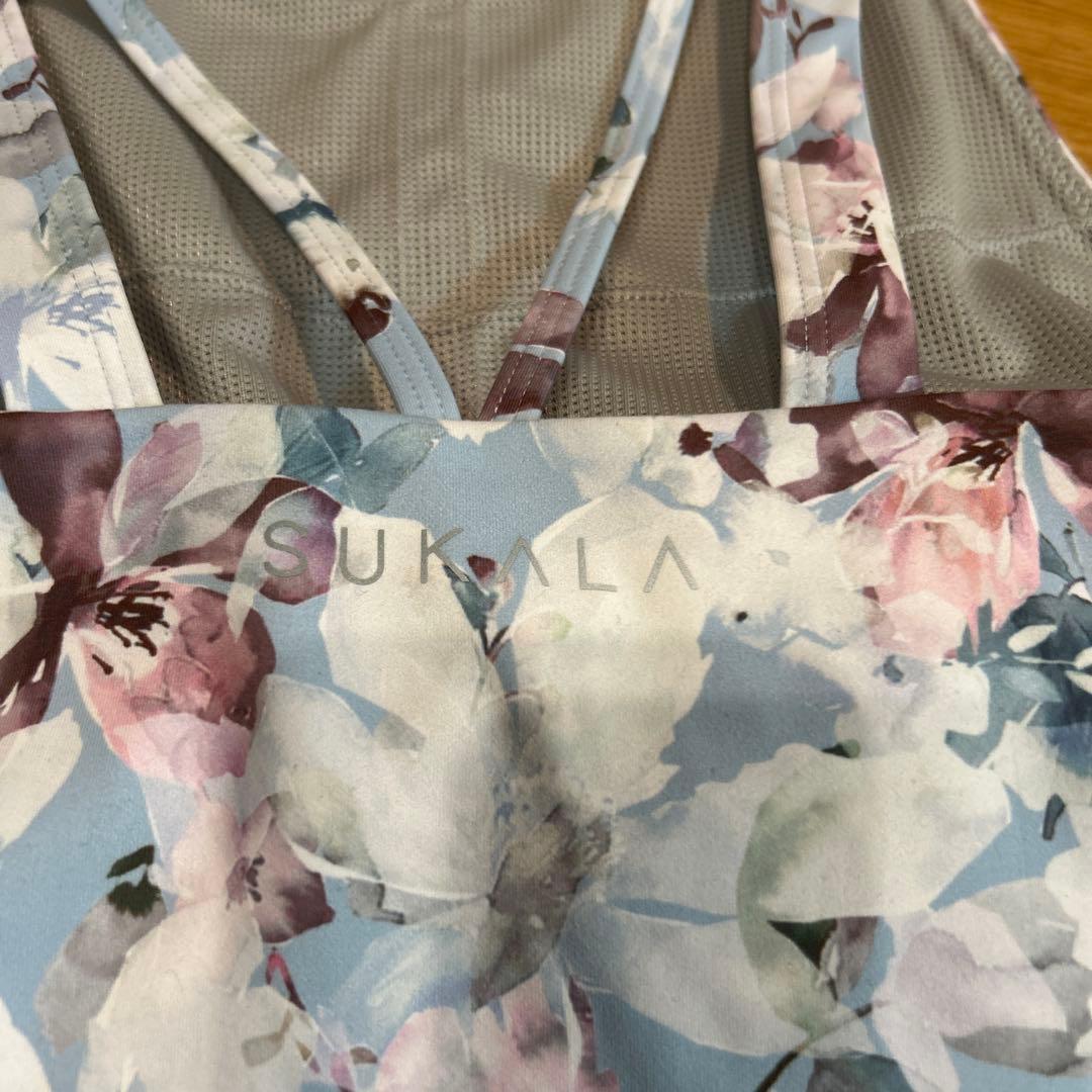 SUKALA ヨガウェア タンクトップとレギンスセット　Lサイズ