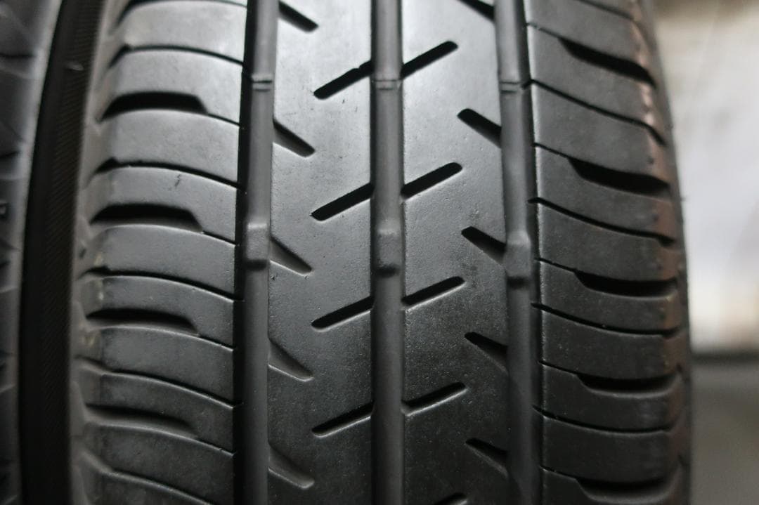 2023年　ブリヂストン製　セイバーリング　SL101　175/65R15　国産