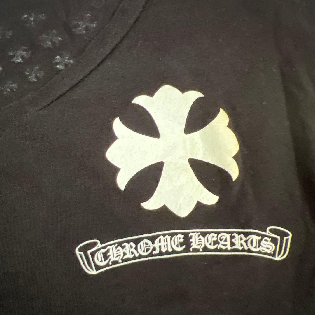 CHROME HEARTS ブラック Vネック Tシャツ