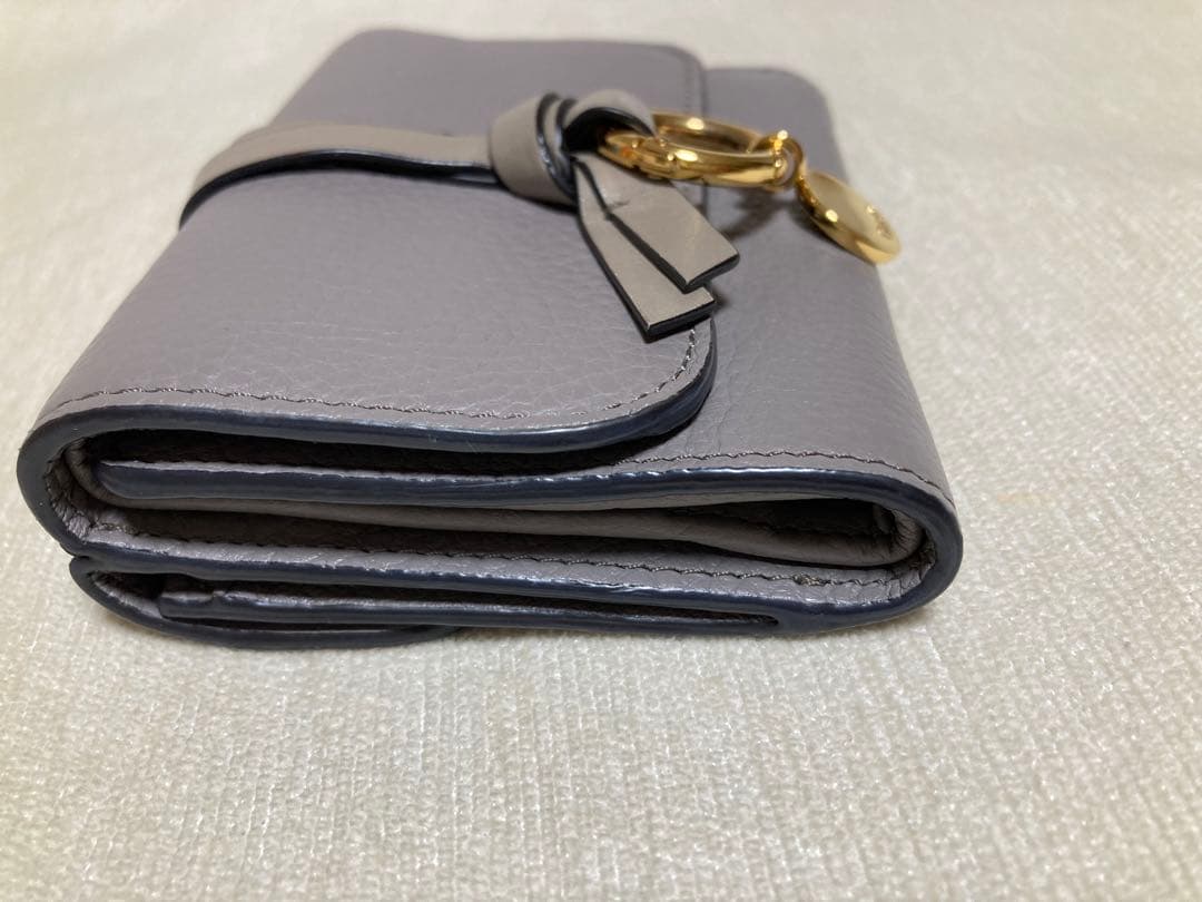 Chloe クロエ 三つ折り財布 alphabet スモール