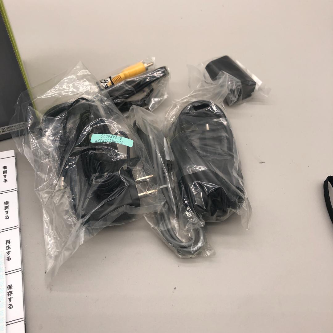 JVC　コンパクトデジタルビデオカメラ　説明書付き　箱付き　GZ-HM670 O