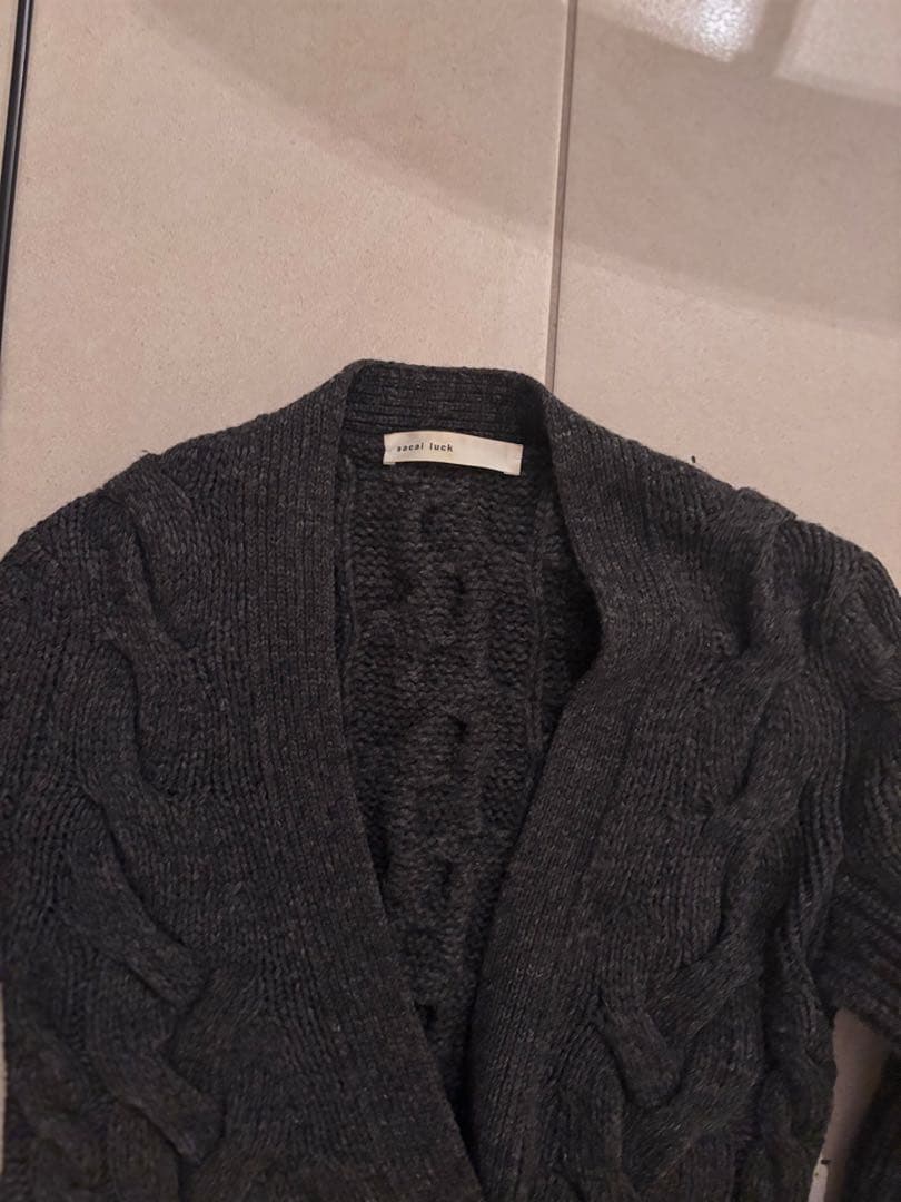 Sacai ダークグレー ケーブルニットカーディガン
