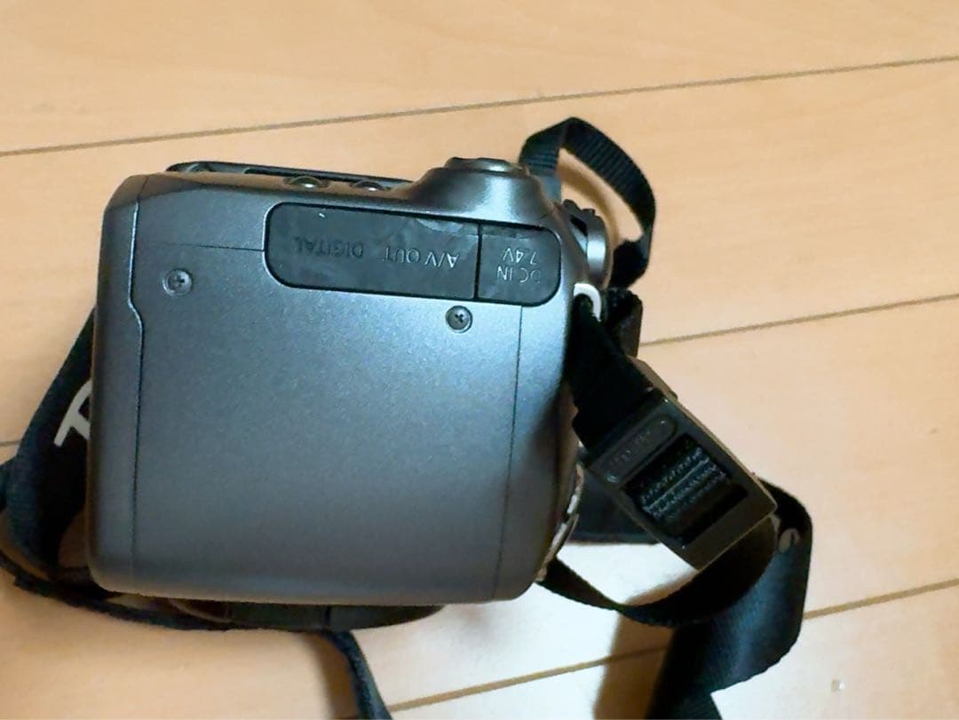 Canon キャノン製コンパクトデジタルカメラ「PowerShot S5 IS」