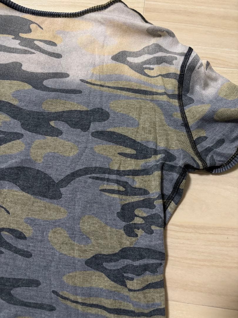 DIESEL カモフラージュ柄Tシャツ