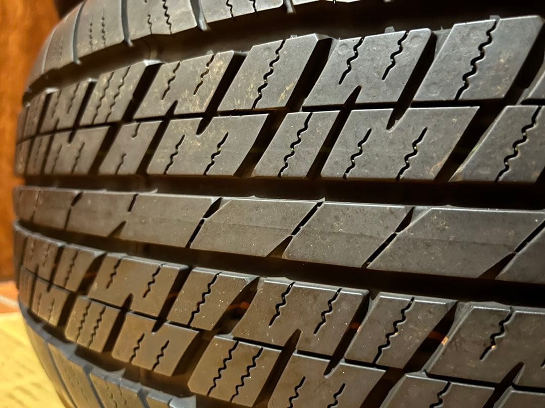 ①DUNLOP AT23 265/65/R18サマータイヤ4本　25年製バリ溝
