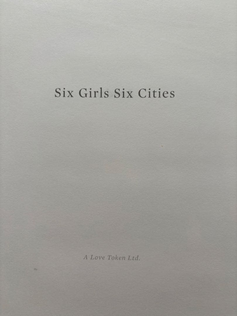 【限定111冊】コール・バラシュ写真集 SIX GIRLS SIX CITIES
