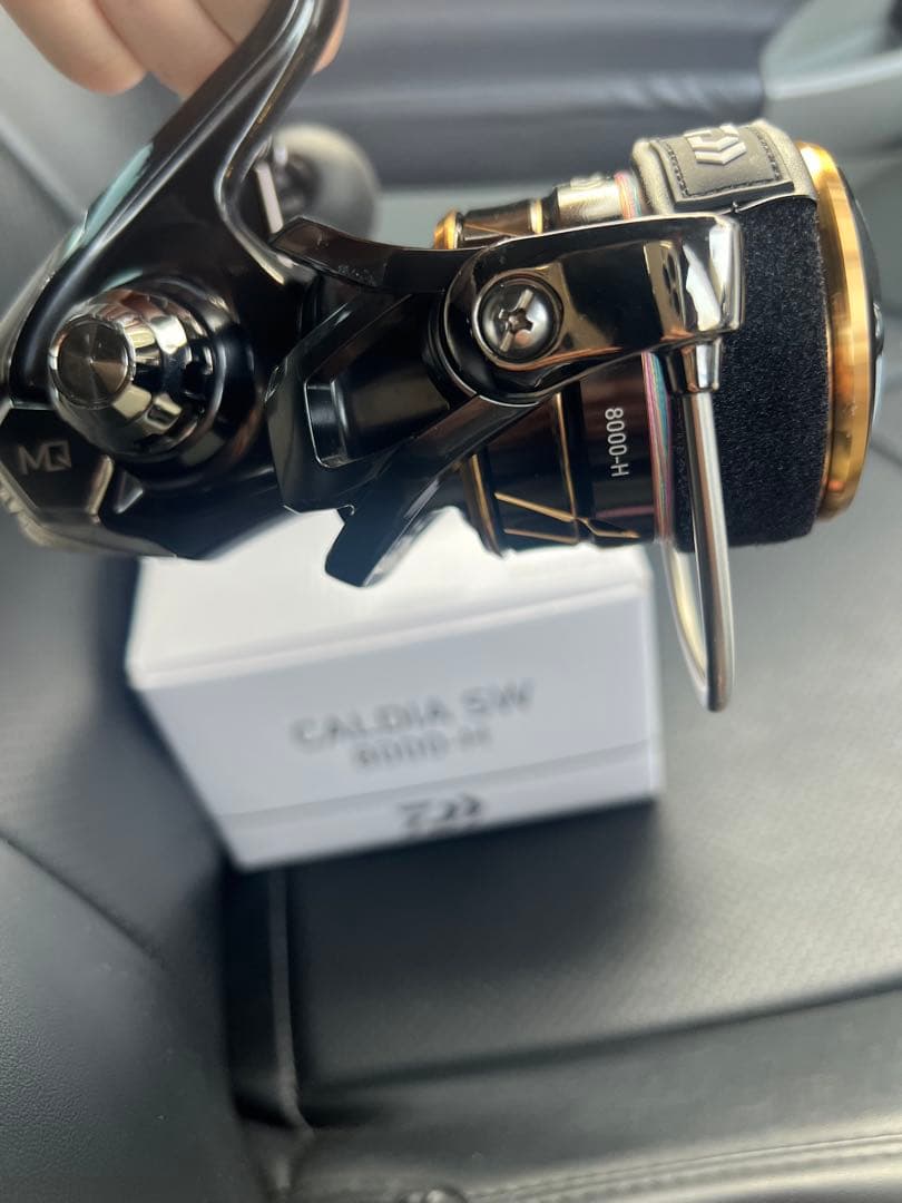 Daiwa CALDIA SW 8000-H スピニングリール