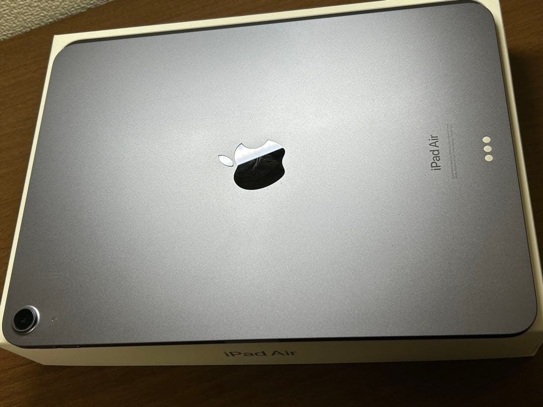 F*N様 iPad Air 第5世代　wi-fiモデル　256gb パープル