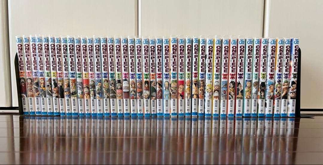 ワンピース漫画セット　全83巻セット（全巻ビニールカバー付き）ONE PIECE