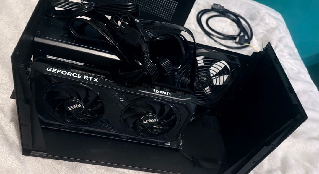 Razer Core X V2 + RTX4070super+電源1000w
