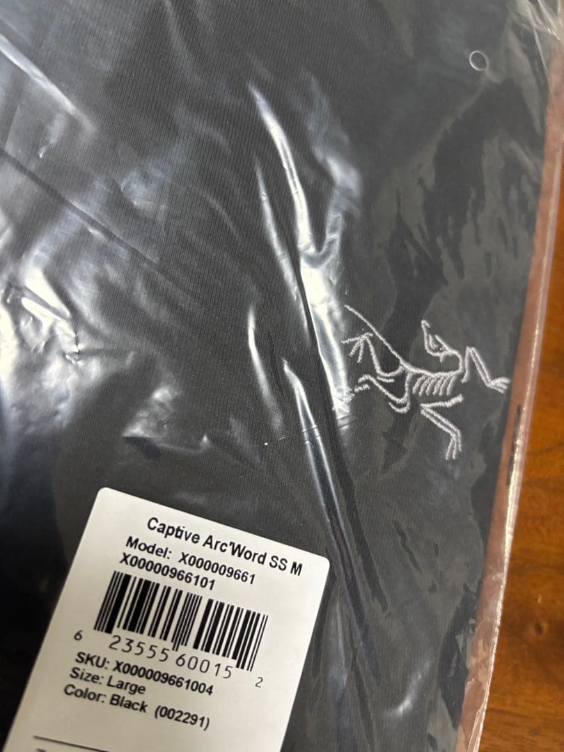 キャプティブアークワードSS 半袖Tシャツ　ブラック　Lサイズ　新品未使用
