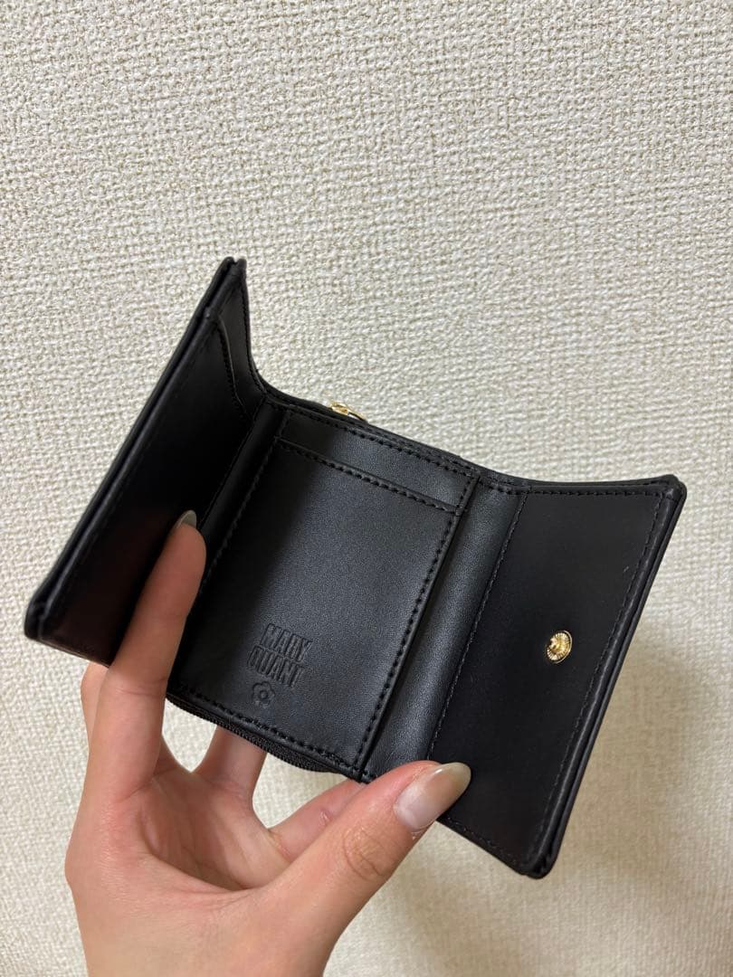 「MARY QUANT 」ブラック 三つ折り財布