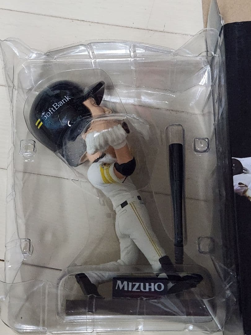 柳田悠岐　選手ソフトバンクホークス　2015 ボブルヘッド人形