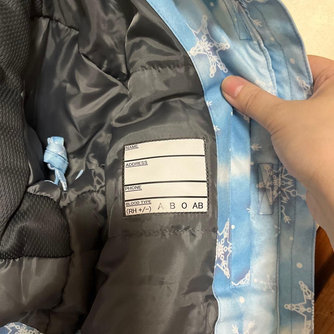 スキーウェア上下セット新品‼️