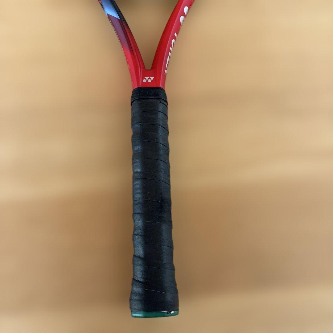 YONEX VCORE 100L テニスラケットＧ1 　新品５巻グリップテープ付