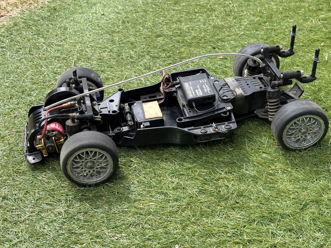 タミヤ　ツーリングカー　FFモデル