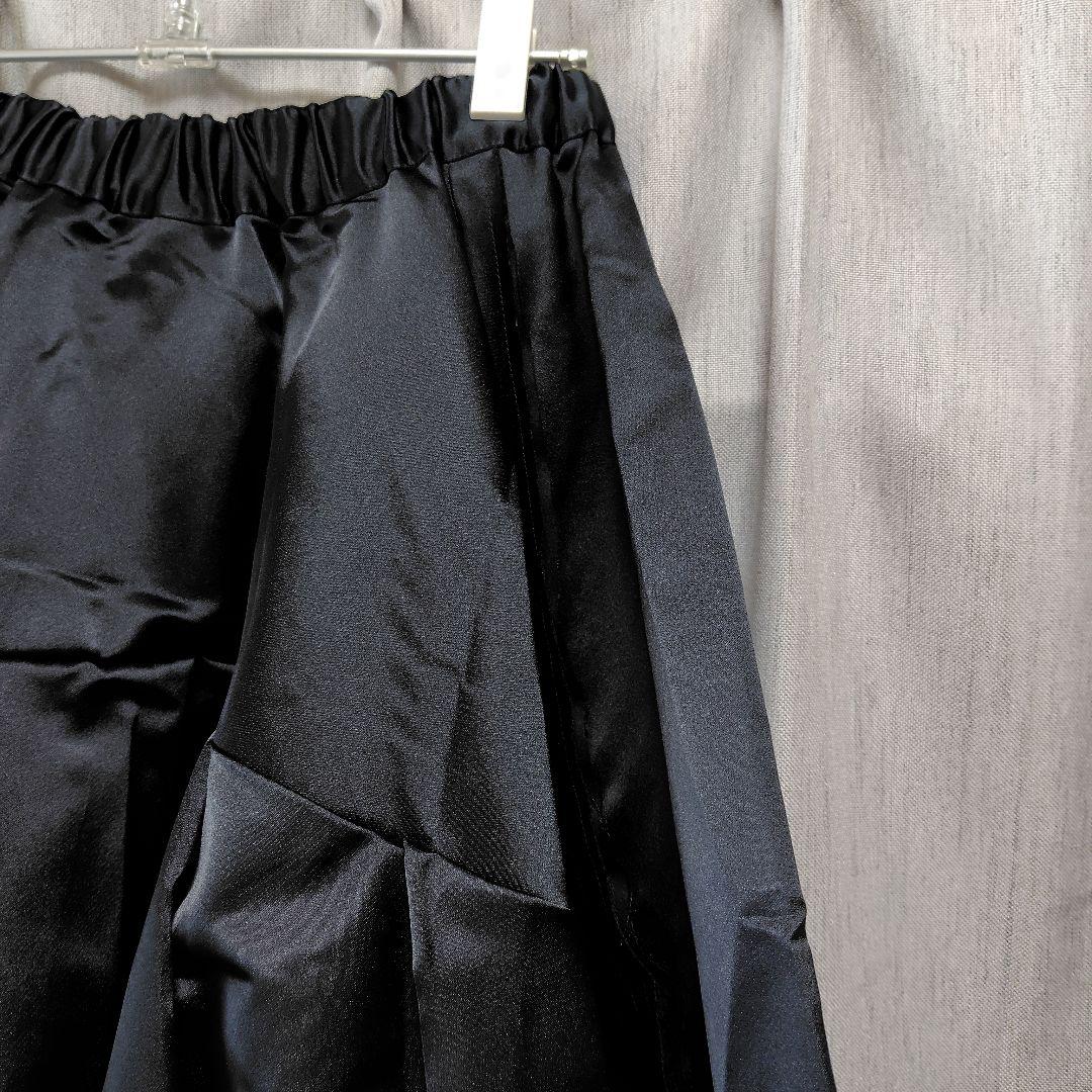 COMME des GARCONS　コムデギャルソン　黒スカート