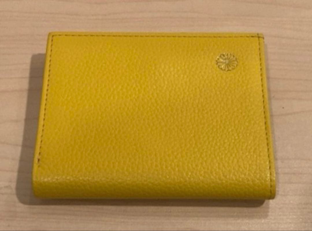 ま*ん様 皇居 二つ折り財布 がま口 黄色 イエロー 菊の御門
