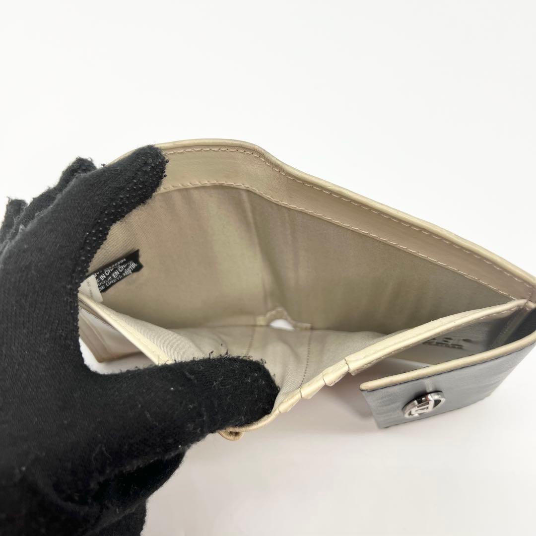 良品✨DIESEL　二つ折り財布　オーバルDロゴ　レザー　ブラック　正規品