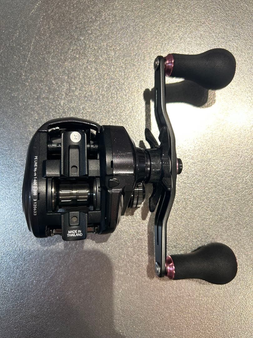 クラウン【美品】ダイワ(DAIWA) 21 紅牙 IC 150L