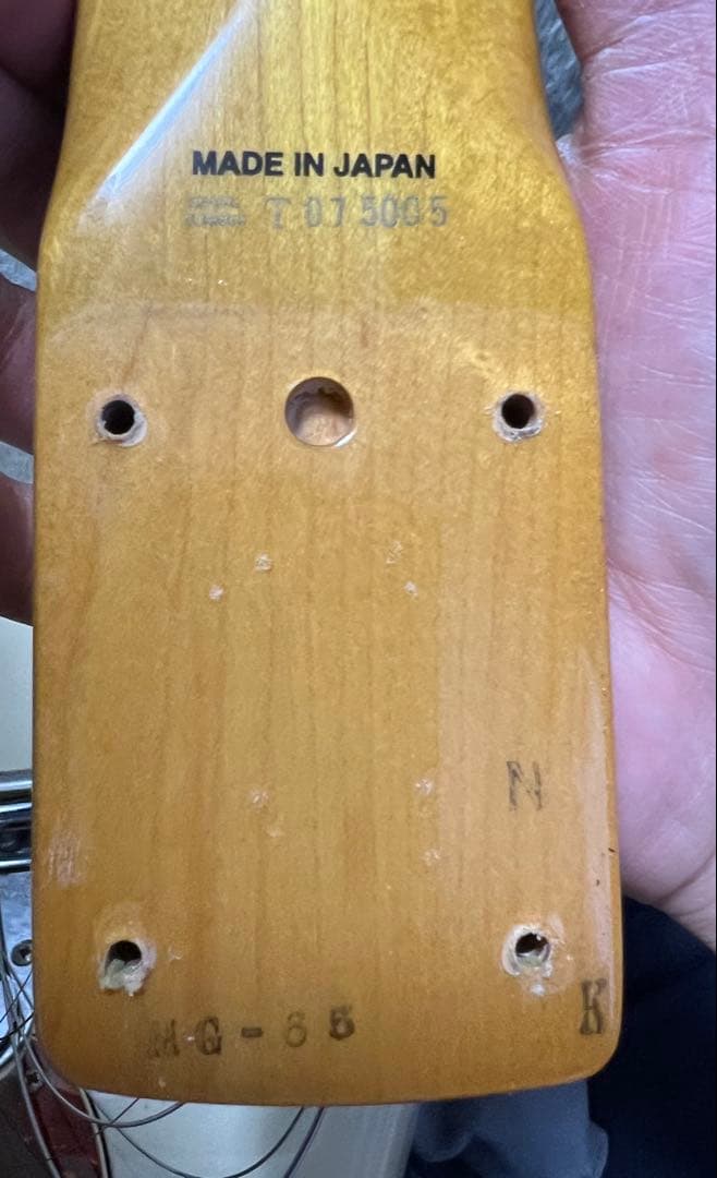 バ*ン様 即発送 fender japan MG65 ナット牛骨 総合調整済み