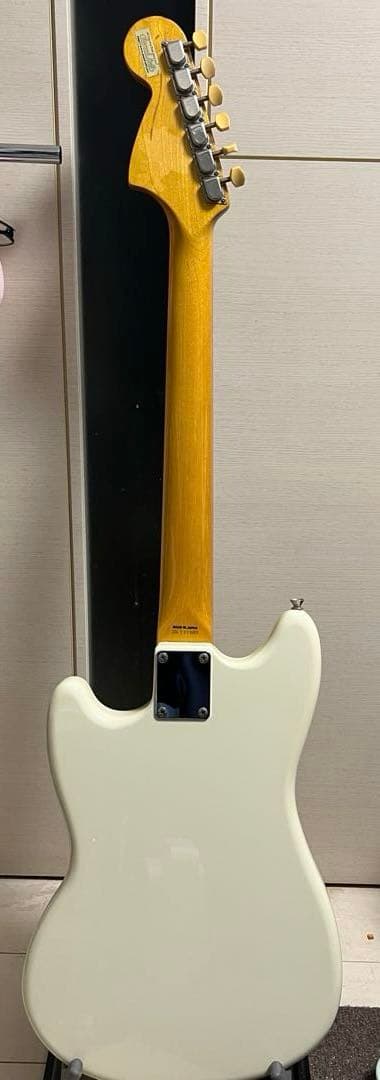 バ*ン様 即発送 fender japan MG65 ナット牛骨 総合調整済み