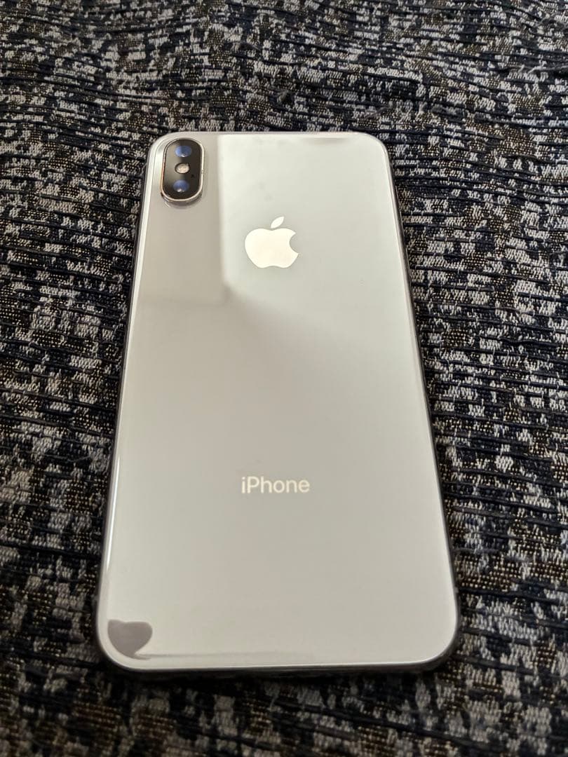 iPhone X シルバー 本体　SIMロック解除済み