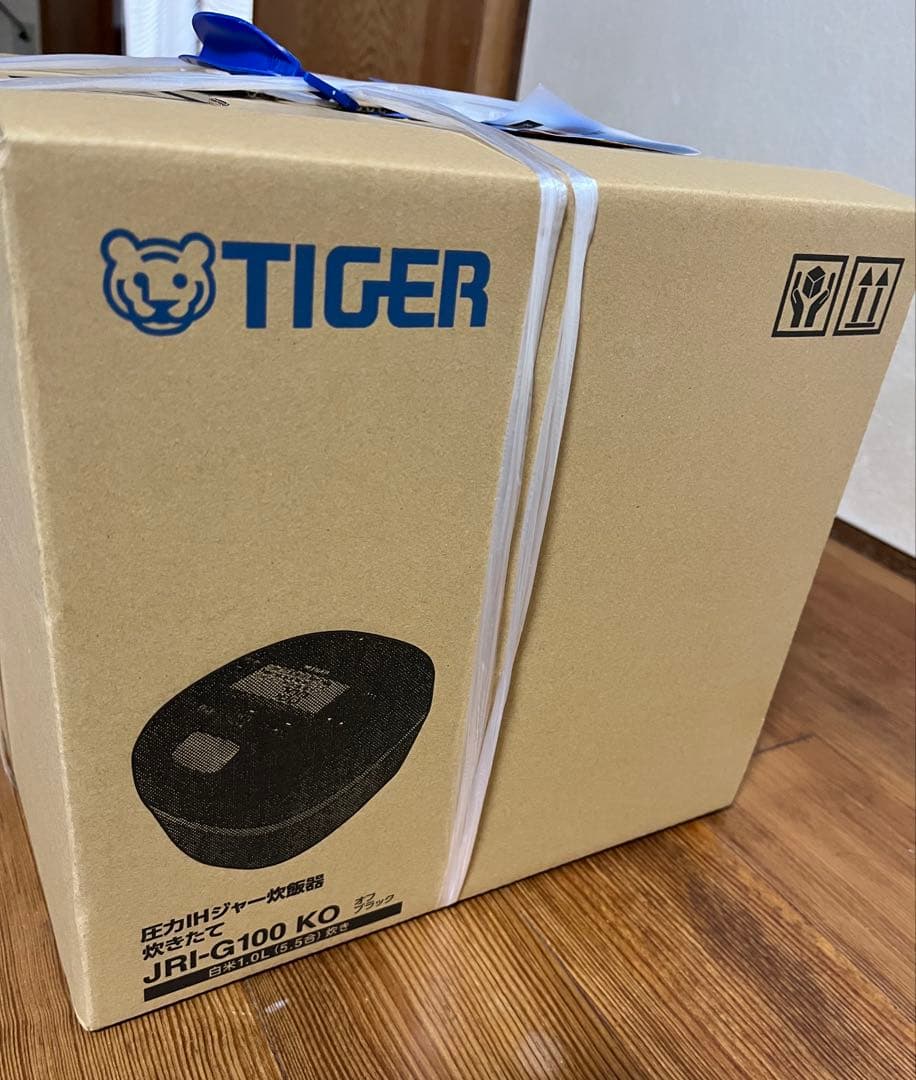 最終お値下げ　Tiger JRI-G100炊飯器