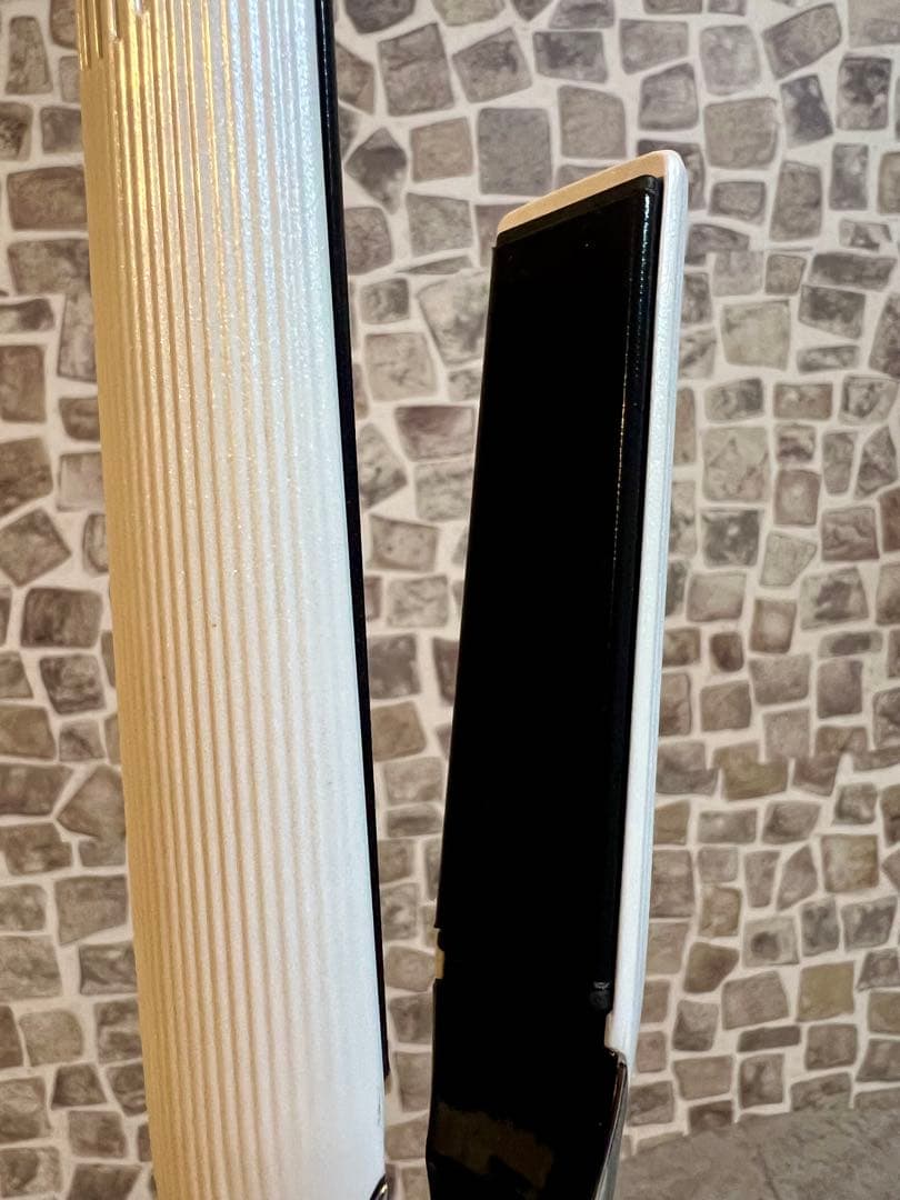 《美品》ReFa ストレートアイロン RE-AC02A