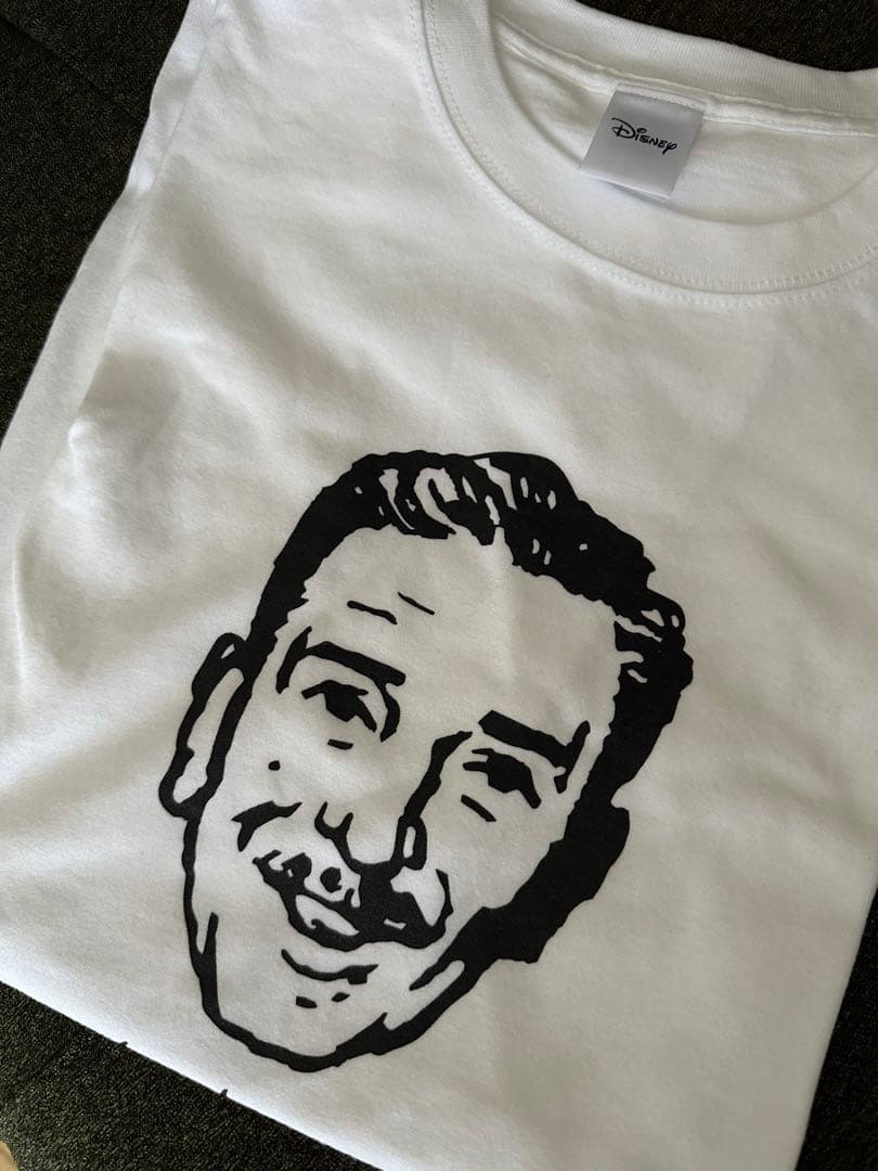 ディズニーザマーケット　限定Tシャツ