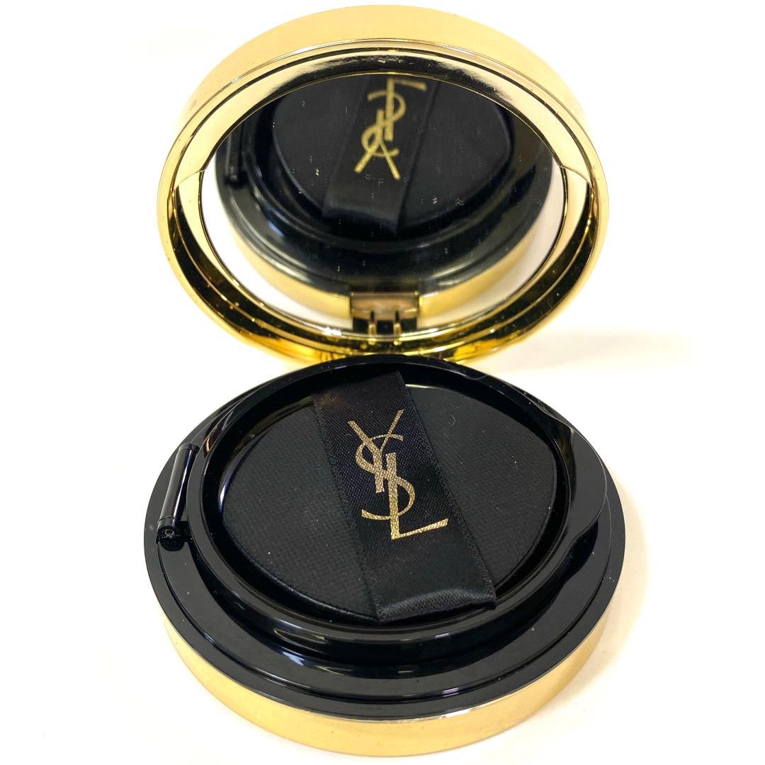 5373 未使用 イヴサンローラン ファンデーション 定価12,320円 12g