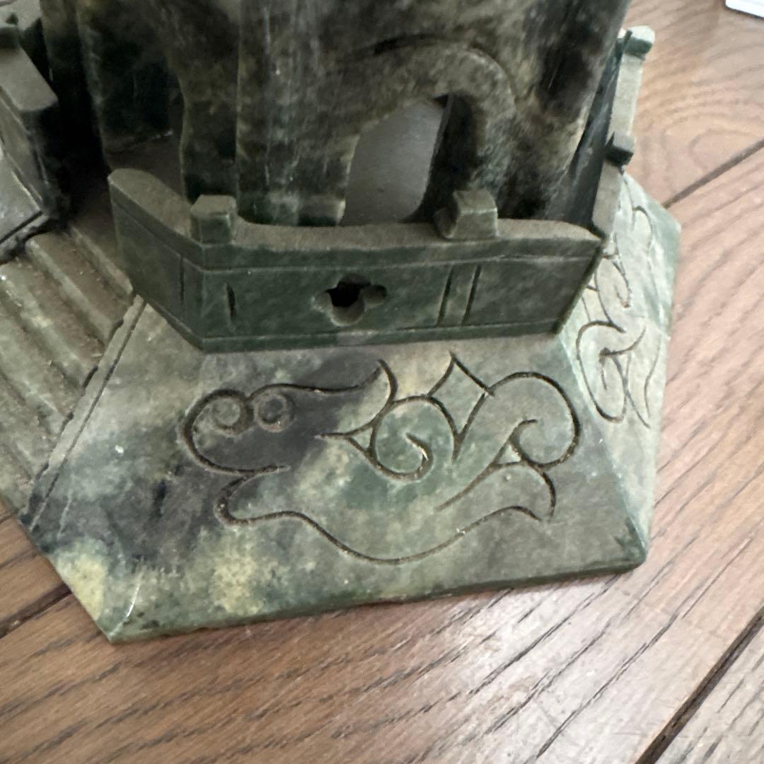 専用碧玉製多層塔 約66cm ヒスイ翡翠　緑石
